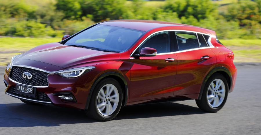  Infiniti Q30 1.6t 2016 года  (AU) (фото 11 из 22)